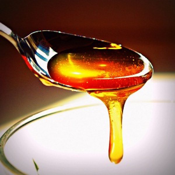 pouring honey 2-thumb-300×300-3538
